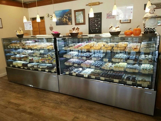 Triple Glazed Anti-Fog Front Glass Bakery Case Fridge With Ventilated Cooling